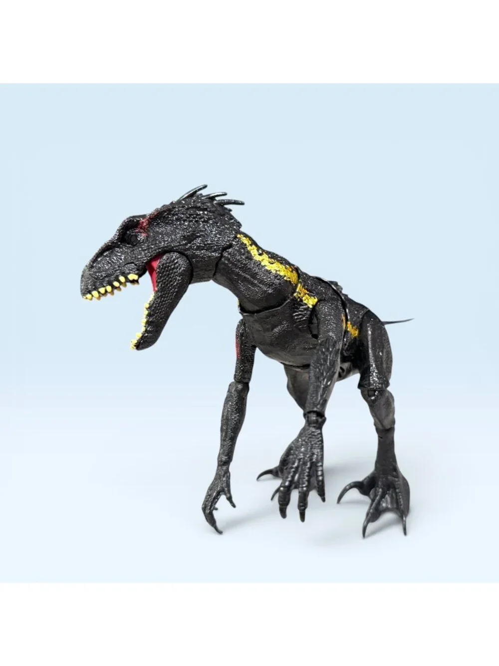 Jurassic World Grab n Growl Indoraptor